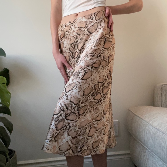 Snake print midi skirt - Picture 3 of 3